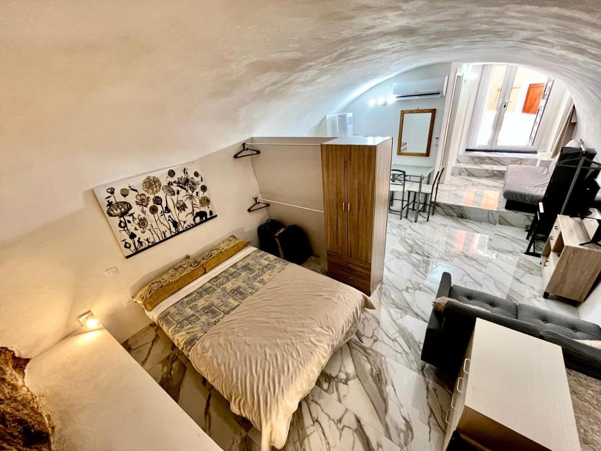 Cave House Apartment Menton Exterior foto